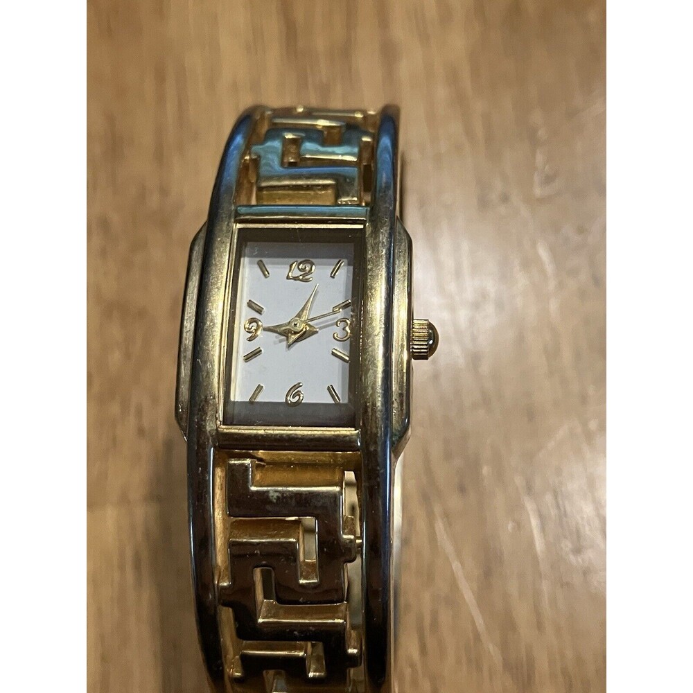 LDA DPR Watch Greek Key bracelet Hinge Clamp Gold Tone, New Battery, Works
